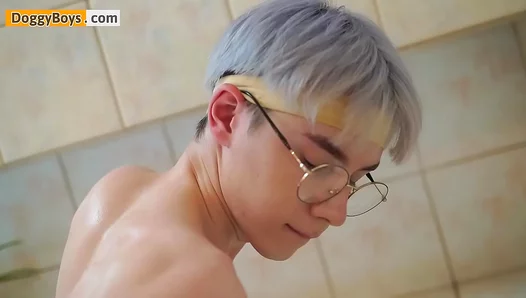 Karol Gajdas Shiny Teen Frame Glows in Hot Shower Solo Play – 18+