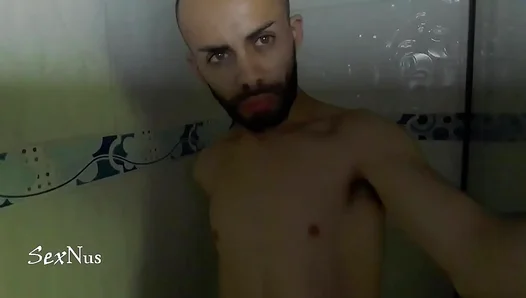 Naked Lix Taylors Hot Latino Rhythms Pulse to Hard Techno – XXXScene