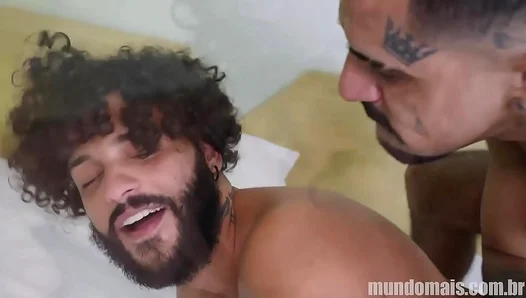 Makeup Magic: Passionate Gay Makeout Turns into Wild Reconciliation Sex