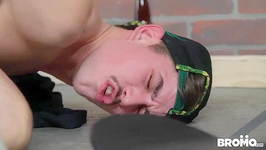 Pierce Jack Gets Soaked — Wild Skater Porn in Steamy Outdoor Glory