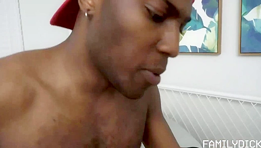 Justin Ethan Exposed: Family Secrets Ignite Hot Forbidden Lust – GayXXX 18+