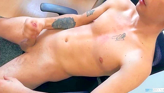 Rough Ride Ends with creampie: He Takes It All Deep Inside – DirtyScout
