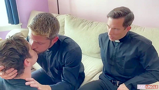 Isaac Parker Johnny Ford Dominate in Wild Triple P-Max Action – XXXGayOrgies