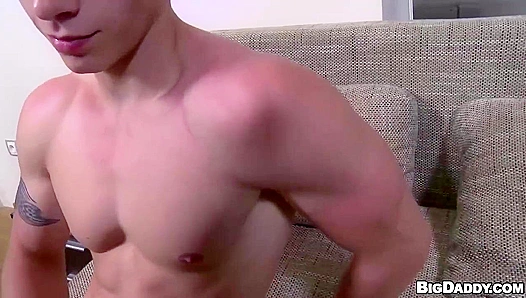 Pauls Fearless Audition: Hungry for Raw, Bareback Action – Casting Couch 18+