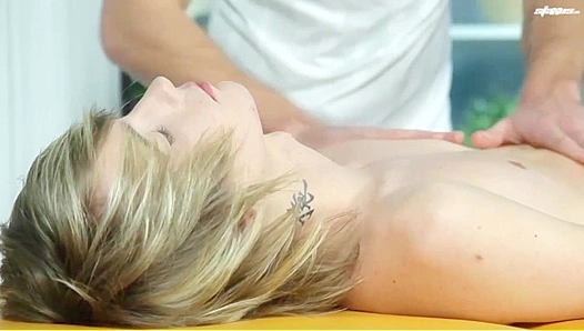 Kevin Ateah Tim Walker Dominate With Intense Deep Anal Massage – GayXXX