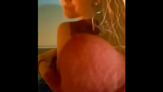 Hot Milf Bares All on Beach — Sensual Solo Escape Under the Sun – XXXTreme