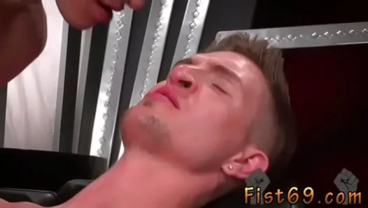 Big Bear Fists Golden Showers: Raw Gay Debut Action – 18+