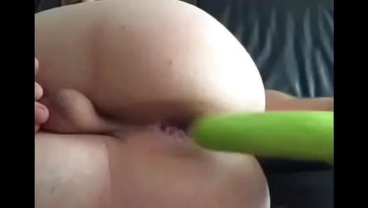 Fresh Cucumber Fun: Tight Buns Meet Crisp Toy Pleasure – Amateurs Go Wild 18+