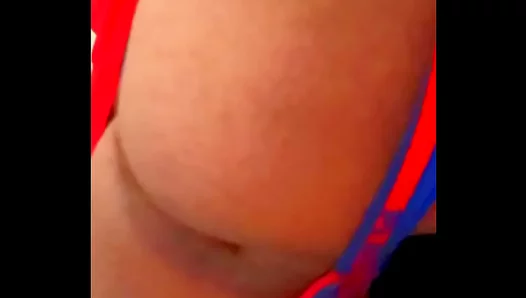 Leaning Back Easy: Hot Ass Stretching Wide Around My Thick Pole – GaySoloHeat 18+