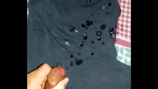 Deep Throat Bliss: Hot Solo Blowjob Ends in Messy Cum Explosion – 18+GayPleasure