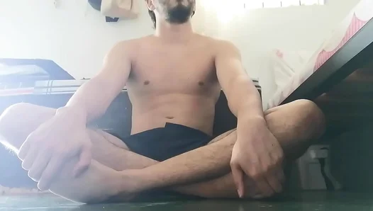 Seductive Slim Boy Sucks Toes in Hot Indian Foot Worship Rite – NaughtyLads 18+