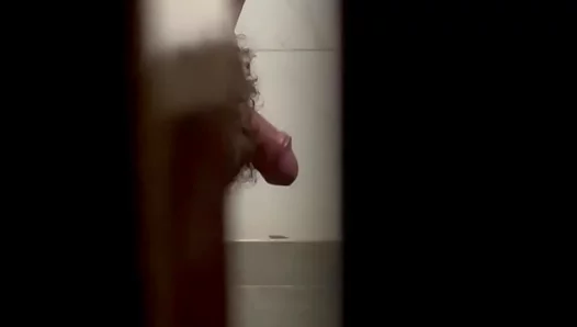 Spied on a Horned Hairy Daddys Massive Hard-on in the Steaming Shower – GayPornHub