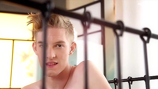Jaxon Radoc Takes It Deep With Raw Passion – Hot Anal Action – GayXXX