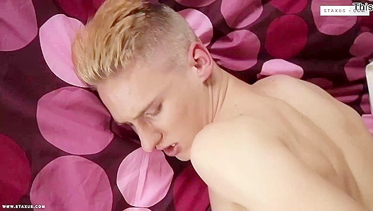 Rob Bissett Plows Tyler Rosss Tight Ass in Hot Steamy Encounter – GayXXX