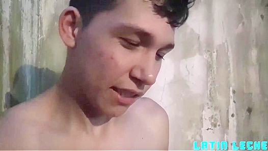 Letting Love Blossom: Curious Guy Tries Latte-Skinned Pleasure – LatinLeche 18+
