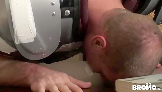 Jordan Levine Beau Warner Heat Up with Raw Passion — FreshMeat 18+
