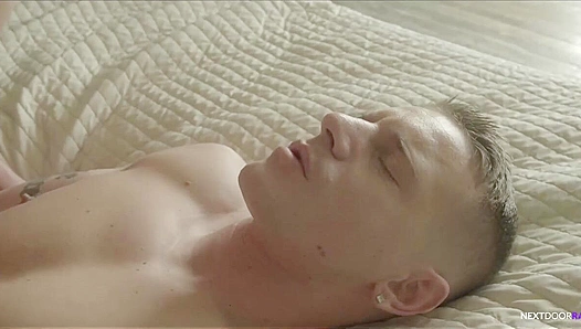 Neighborhood Fire: Gunner Elye Goes Raw Deep – Nonstop Passion 18+