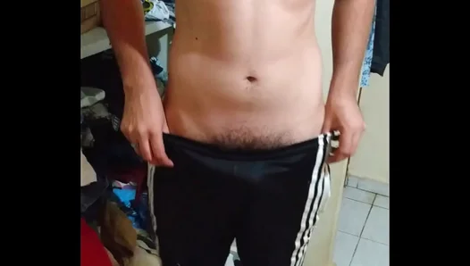First-Time Thrills: Teen Discovers Pleasure with a Massive Hard Cock – 18+