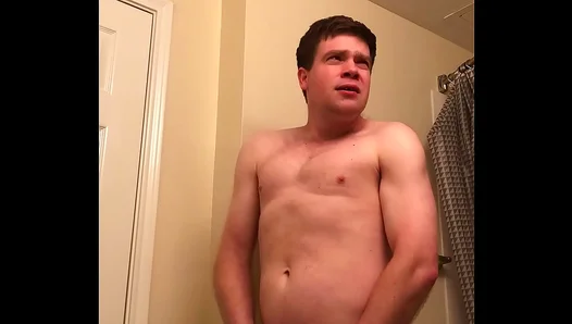 Cream-Filled Face: Handsome Dude Cums Hard With Messy Load – XXXGayPorn 18+
