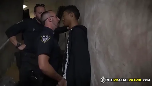 Steamy Encounter: Officer Dominates in Intense Interracial Passion – 18+