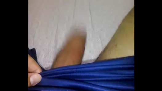 Raw Solo Build-Up Leads to Mind-Blowing Deep Throat Fantasies – SadCrust 18+