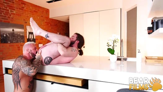 Inked Stud Plows Deep Into Hairy Bears Tight Hole – Raw Power Fuck