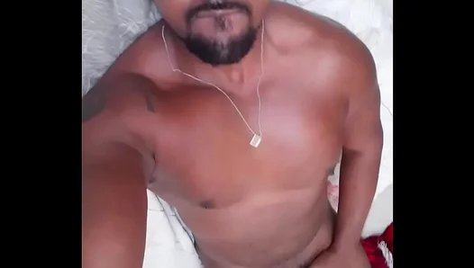 Morning Glory Release: Hot Solo Cum Blast Just After Waking Up – AmateurGayFun 18+