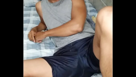 Hot Brunets Spicy Solo Show: Full-On Cam Tease – GayTeenX 18+