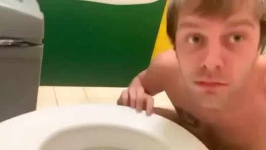 Raw Encounter: Public Domination in Steamy Restroom Showdown – GayXXX 18+