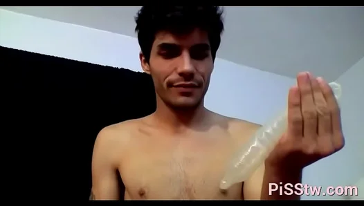 Twink Juggles Solo Play Golden Shower Fun – Hardcore Moments – HotSoloGay 18+