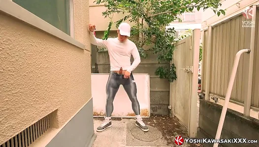 Outdoor Heat: Yoshi Kawasakis Steaming Solo Workout – NaughtyJock 18+