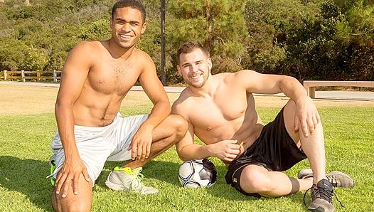 Kellen Phillips Goes Wild — Hot Bareback Action with Sean Cody X