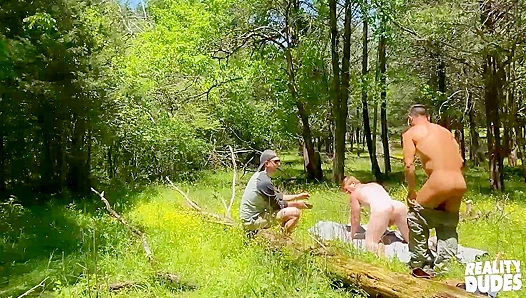 Hiking Heat: Jax, Thirio Kyle Get Dirty with a Raw Forest Hookup – RealityDudes