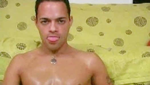 Massive Load Unleashed: Solo Stud Juggles Huge Rods – Hot Gay XXX