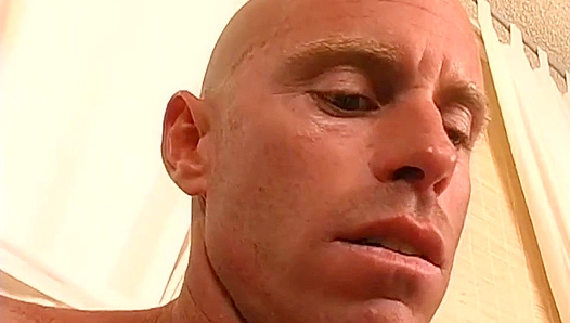 Laird Cums Hard All Over Himself – Steaming Gay Action from Hot Dudes Over 30