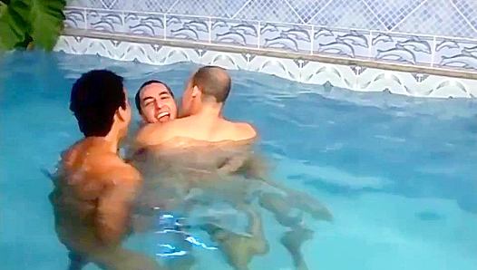 Triple Heat: Lucio Marios Steamy Anal Ride Explosion – 18+