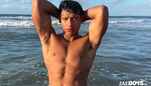 Damond Brown Rides Cartagenas Hottest Studs – Steamy Latino Encounters 18+