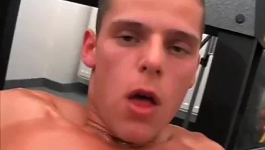 Hard Muscle Stud Takes Control — Sensual Handjob Leads to Hot Oral Action – TinyGays 18+