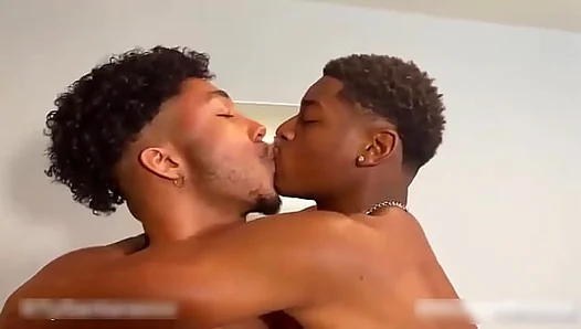 Muscle Twins Fuse Thick Rods in Steaming Gay Lust – HardHeavy XXX 18+