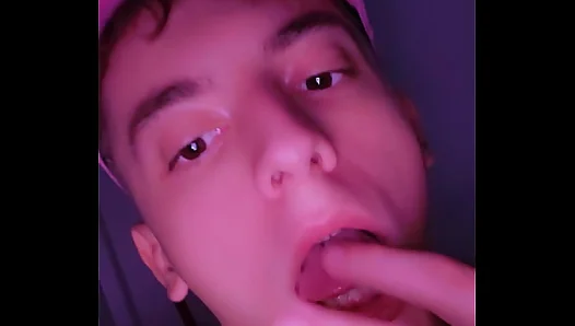 Pee Play Thrill: Twink Sneaks Peek, Laps Piss From Bowl – Naughty 18+ Fun