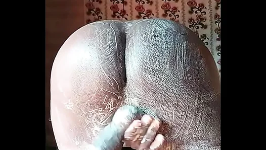 Soapy Pleasure: Jayla254 Moans While Teasing Her Curves – Steamy Solo Show