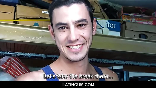 Steamy Encounter: Amateur Latino Men Share Passionate Blowjobs – XXXTales 18+
