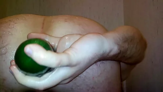 Freaky Garden Delight: Raw Vegetable Pleasure Between Cheeks – XXXGayTube 18+