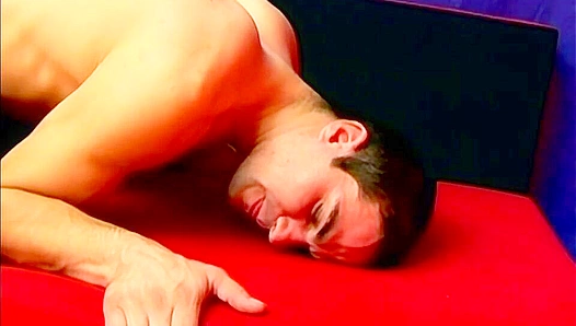 Nikola Stefan Fuels Hot, Raw Chemistry in Steamy Gay Encounter – BonusHunks