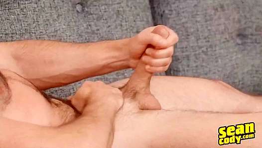Bearded Stud Holden Jacks Off His Massive Hard Cock – SeanCodyExclusive