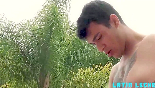Steamy Latin Beefcakes Fuck Hard by the Pool Under the Sun – SpicyLeche 18+