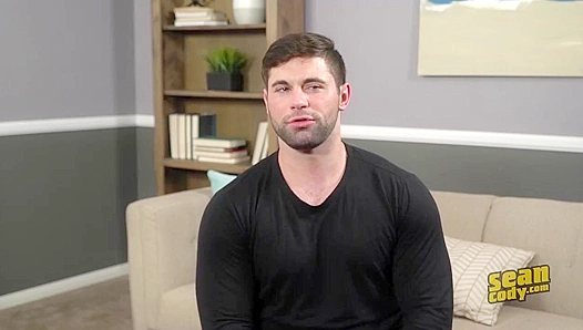Logans Steamy Gym Fantasies: Jerking Off After Intense Workouts – SeanCody