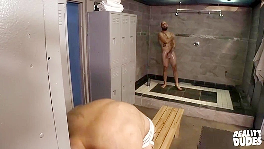 Steamy Lockeroom Lust: Dustin Steele Julian Knowles Go Wild – Reality Dudes