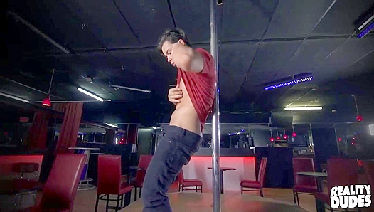 Philippes Steamy Solo Striptease: A Horny Hustler Jerks Hard – RealityDudes
