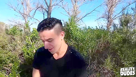 Paul Wagner Seduces Vinny Blackwood—Hot Forbidden First-Time Gay Hookup – Str8Chaser